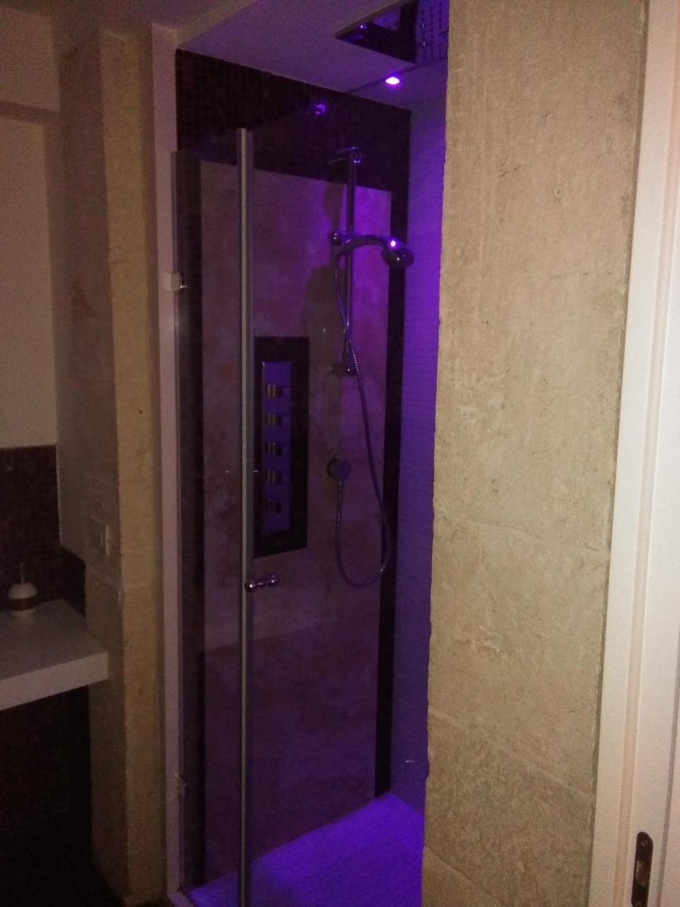 Arcobello Suite Rooms Castellana Grotte Bagian luar foto