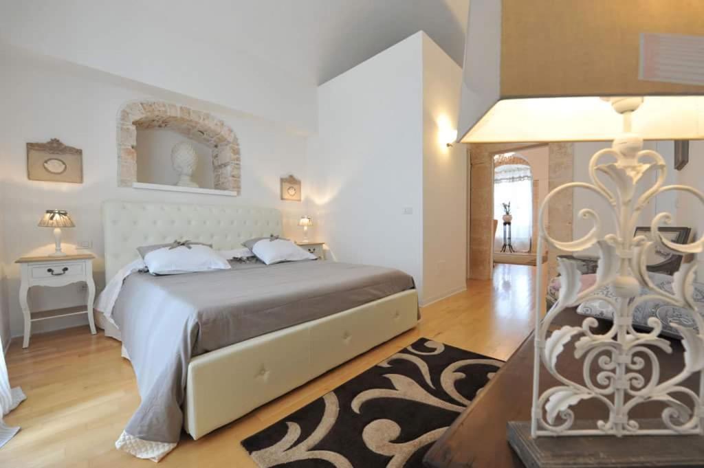 Arcobello Suite Rooms Castellana Grotte Bagian luar foto